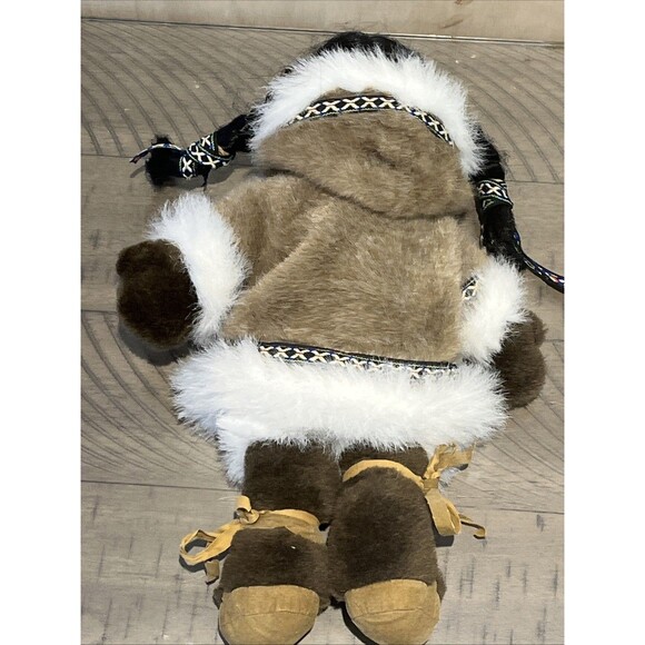 Alaskan Friends Genuine Native Eskimo Doll Girl Fur Parka Artic Circle Toy - Picture 4 of 6